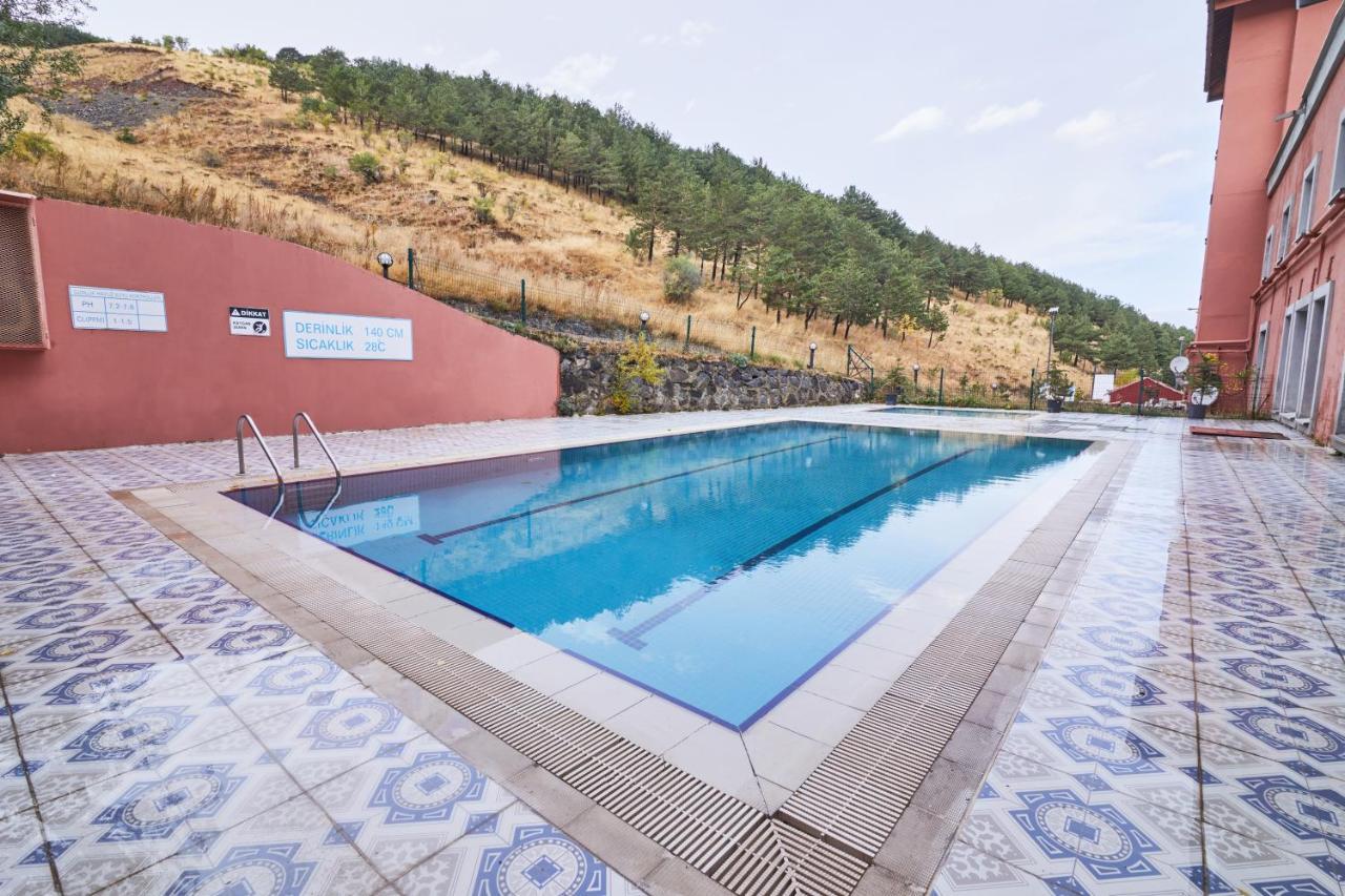 Dedeman Palandoken Ski Lodge Hotel Erzurum ภายนอก รูปภาพ