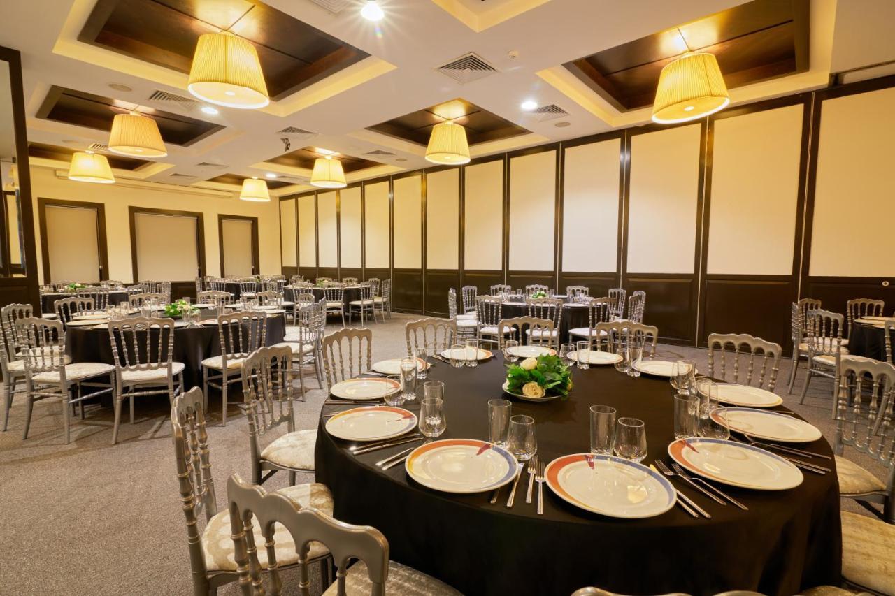 Dedeman Palandoken Ski Lodge Hotel Erzurum ภายนอก รูปภาพ